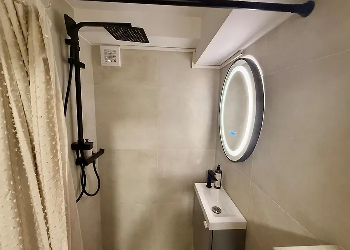 Seaside Demisol דירה